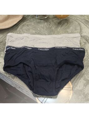 Calvin Klein Men's Cotton Underwear - Navy and Gray Hip Briefs XL New